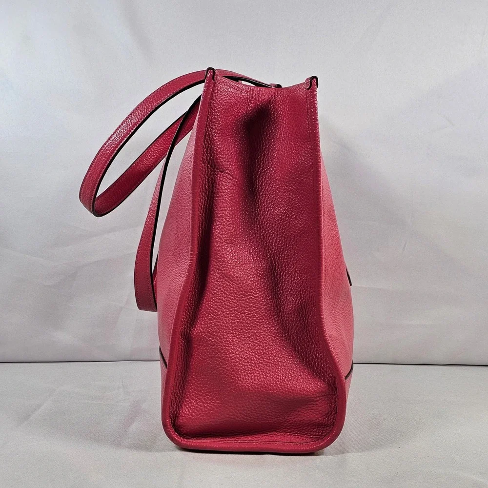 Coach field tote